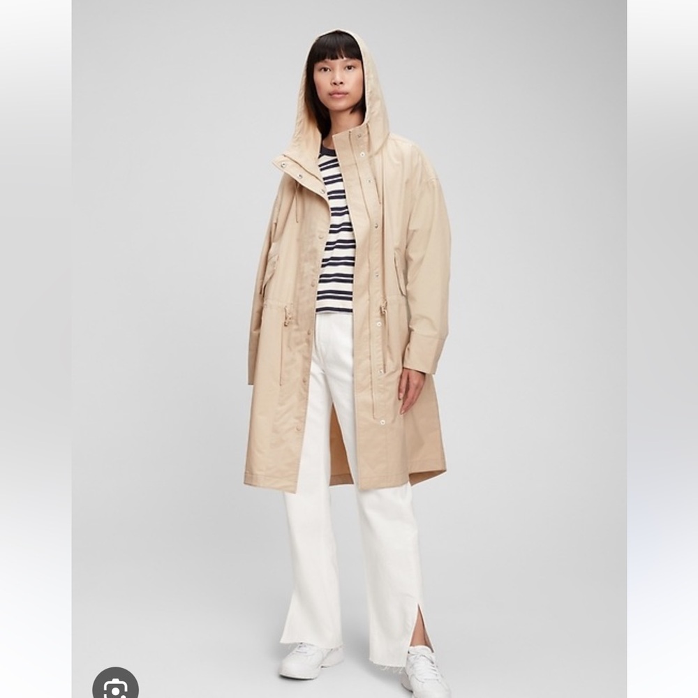 Gap Oversized Waterproof Parka